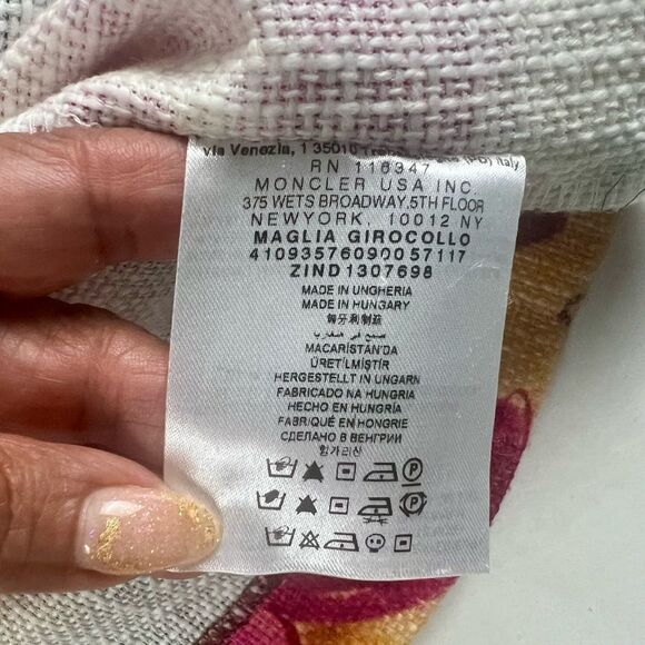 Moncler Floral Print Short Sleeve Top - Picture 7 of 9